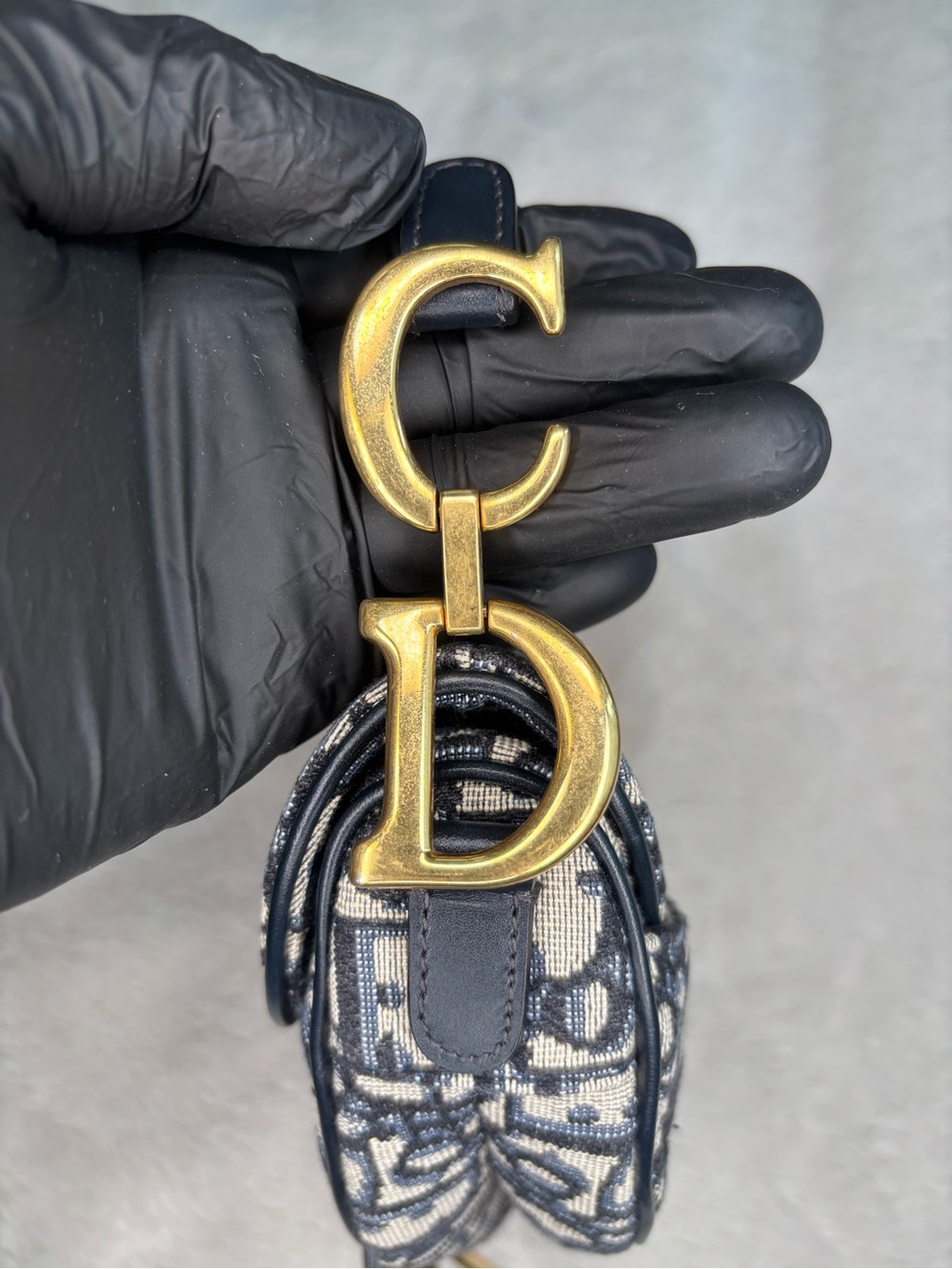 Christian Dior Vintage Oblique Saddle Bag Navy Trotter Monogram Gold Hardware - Picture 4 of 16
